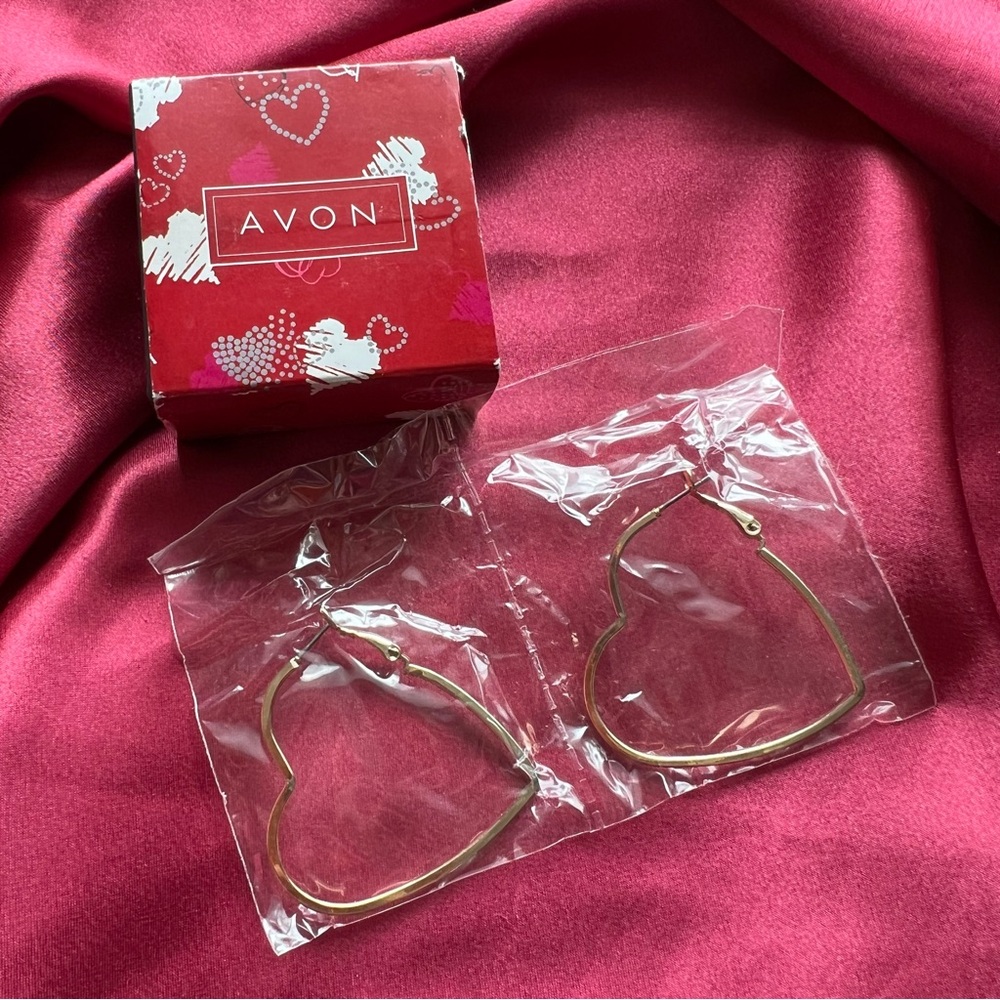 Avon Gold Heart Hoop Earrings